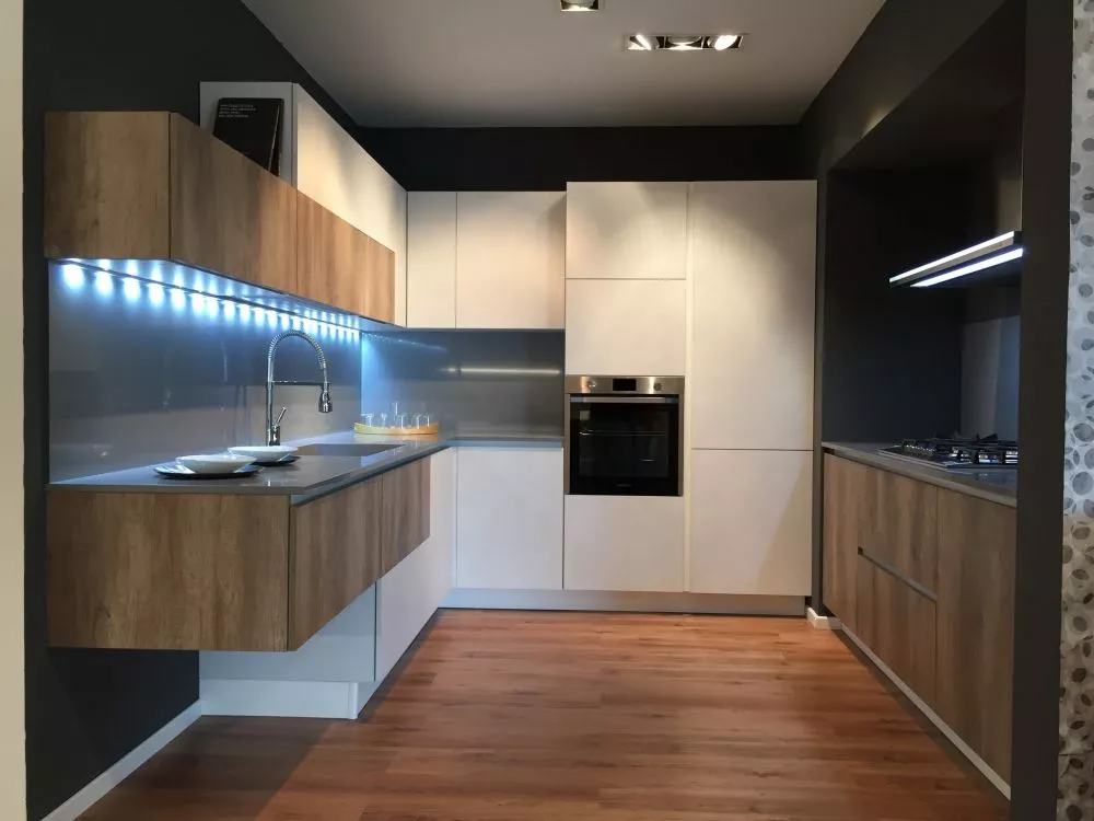 Fabbrica cucine moderne La tua nuova Cucina A partire da Euro 3500,00